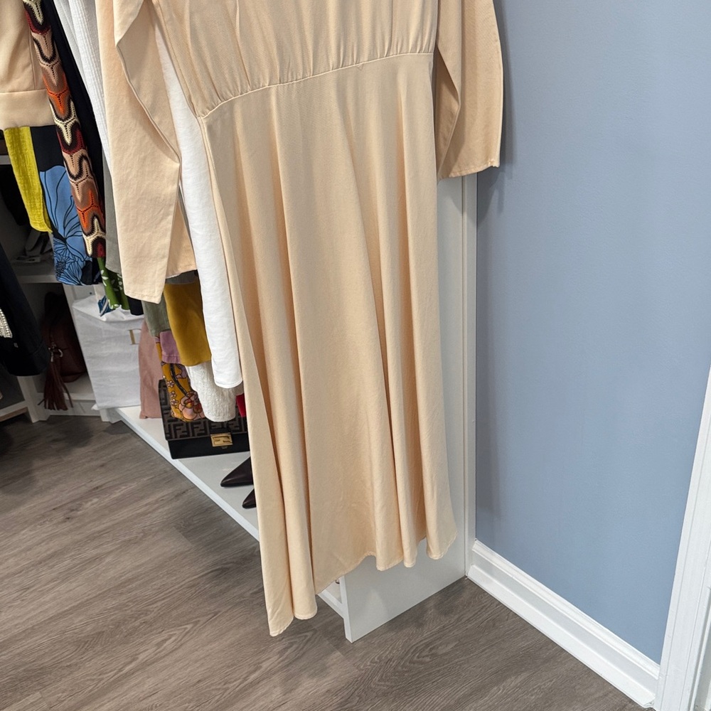 Zara Button-Front Cream Shirt Dress - Picture 8 of 8